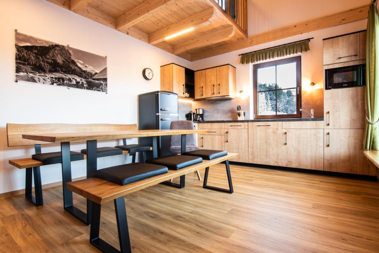Chalets Und Apartments Hauserhof Nassfeld Schlanitzen ภายนอก รูปภาพ